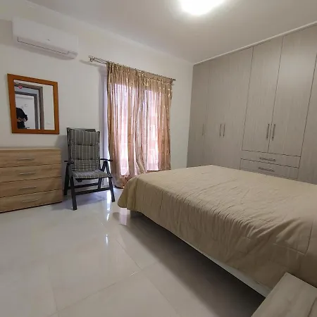 Stefanos' Apartment Litheres